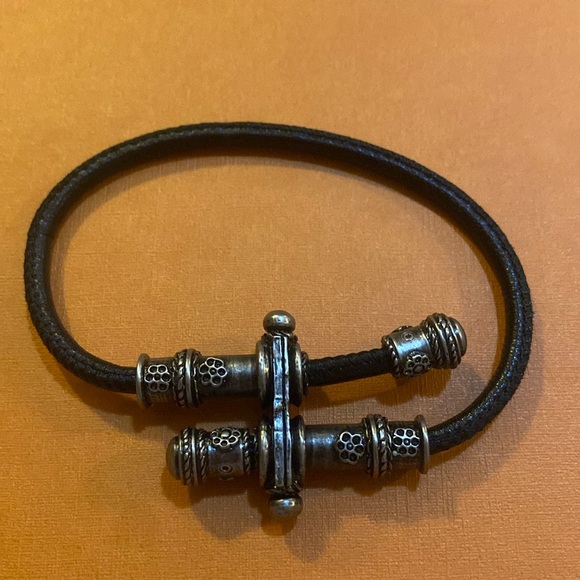 Saint Laurent Nappa Unica/Ottone Bracelet 687126 - Picture 1 of 6